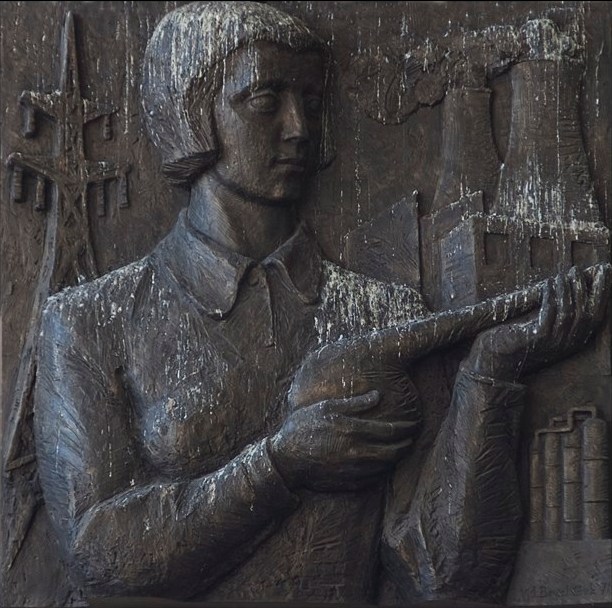 reliéfy - Nádražní, Most