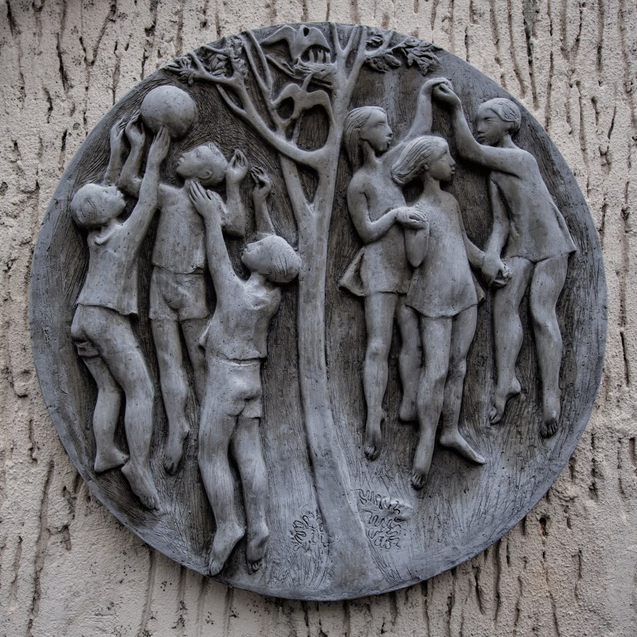 reliéf - Čelakovského, Chomutov